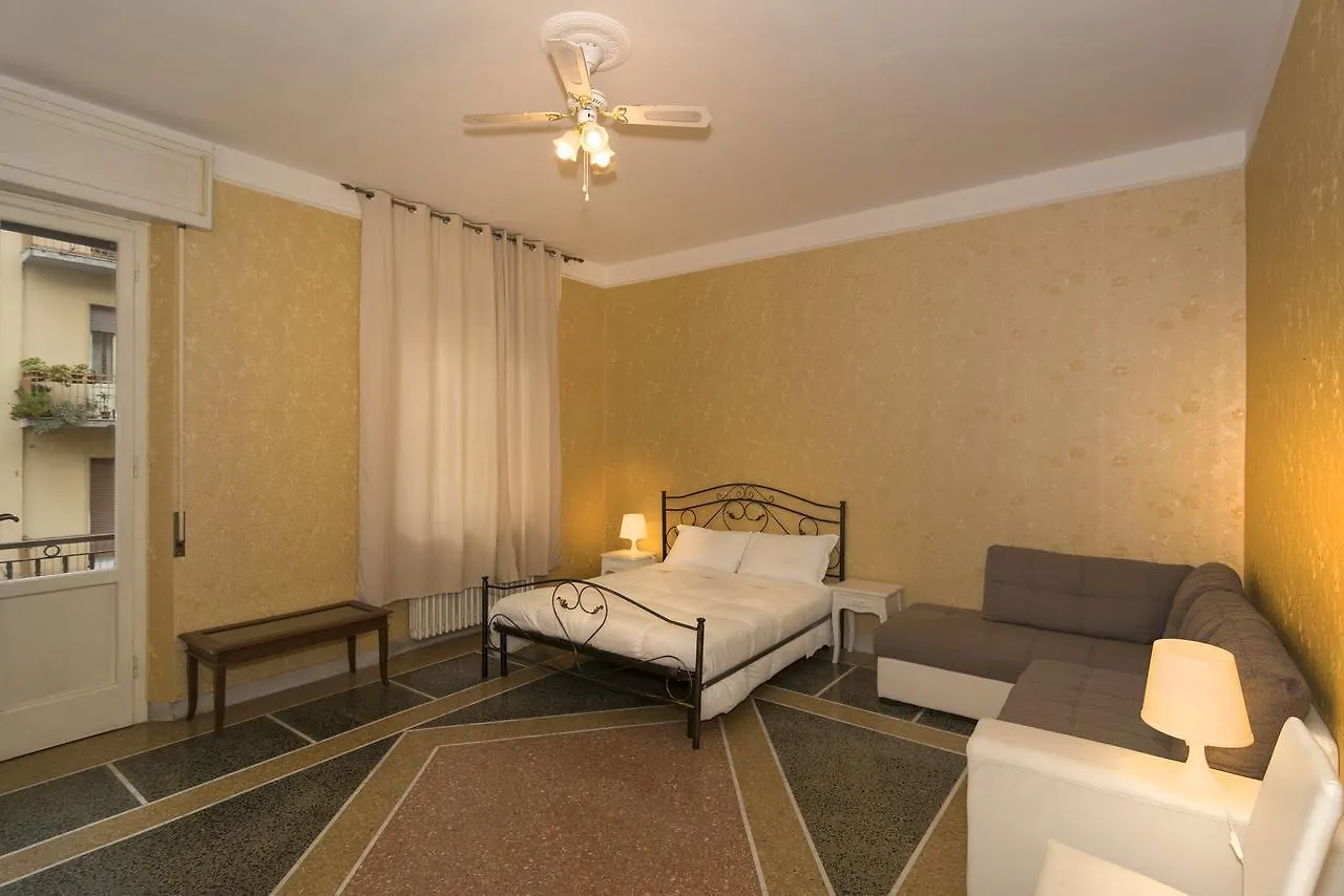 Holiday Pisa Gare Bed & Breakfast