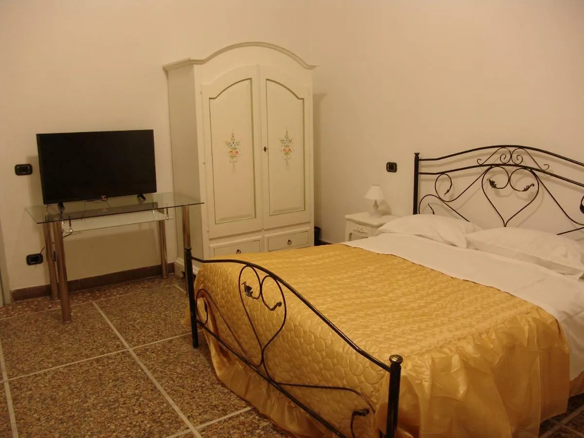 Bed & Breakfast Holiday Pisa Gare